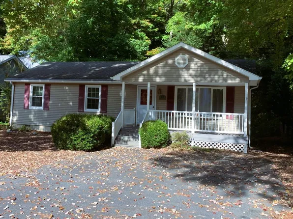 27 Gatehouse Trl, Ocean Pines, MD 21811