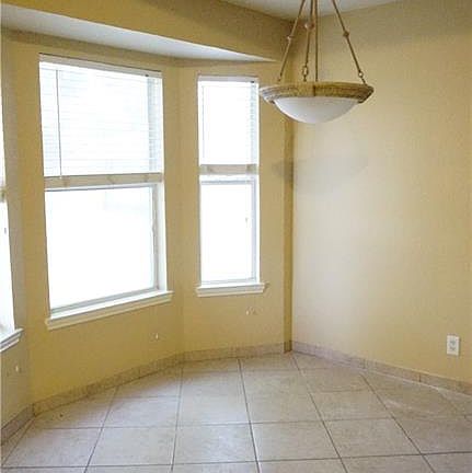 5th image of 4404 Maggie Dr