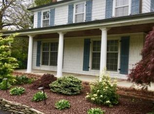 395 Tennent Rd, Morganville, NJ 07751