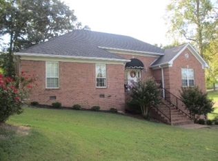 1015 Cherry Springs Dr, Cottontown, TN 37048