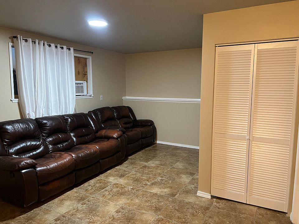 1st image of 1433 Sunset Hwy #B