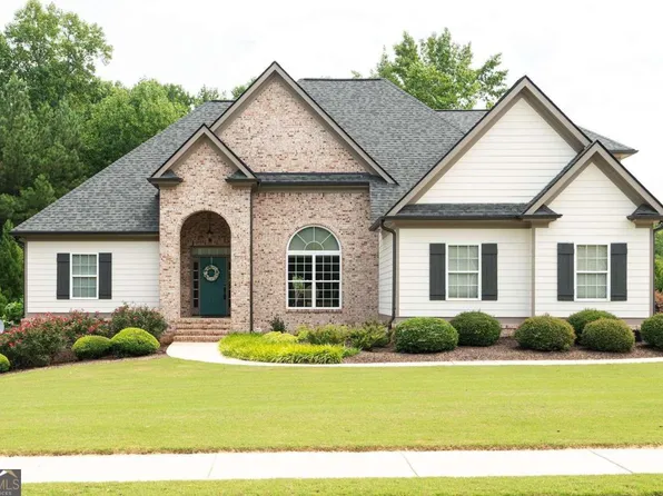 1193 Bracken Ct, Bogart, GA 30622