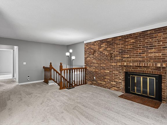 5th image of 2210 Matterhorn Ln