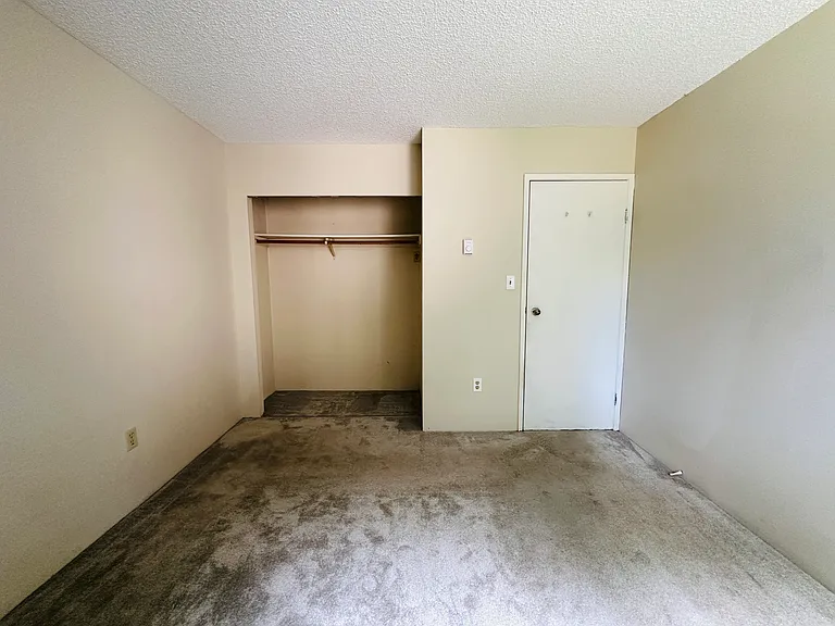 9131 Capella Dr #303 — Photo 8