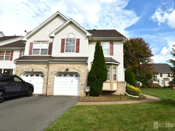 47 Hawthorne Rd, North Brunswick, NJ 08902