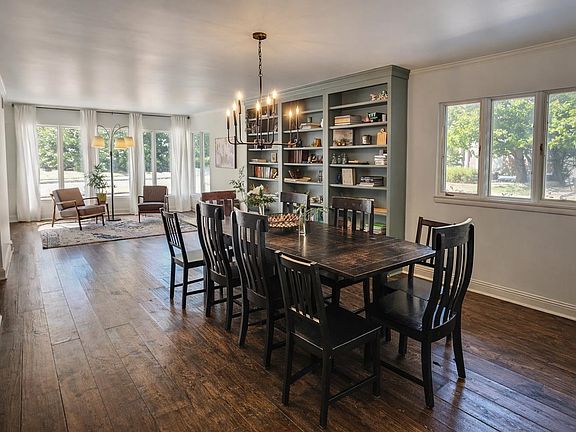 5th image of 126 Wood Grove Rd