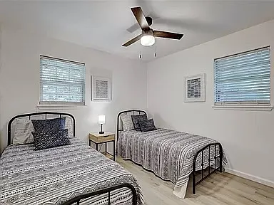 1410 Abbey Dr — Photo 30