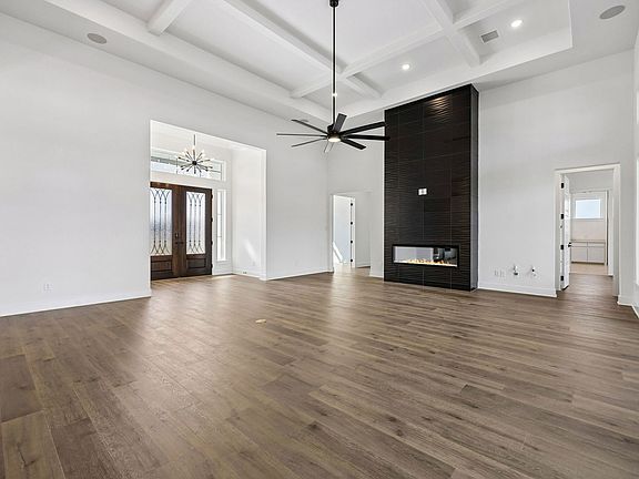 7th image of this home