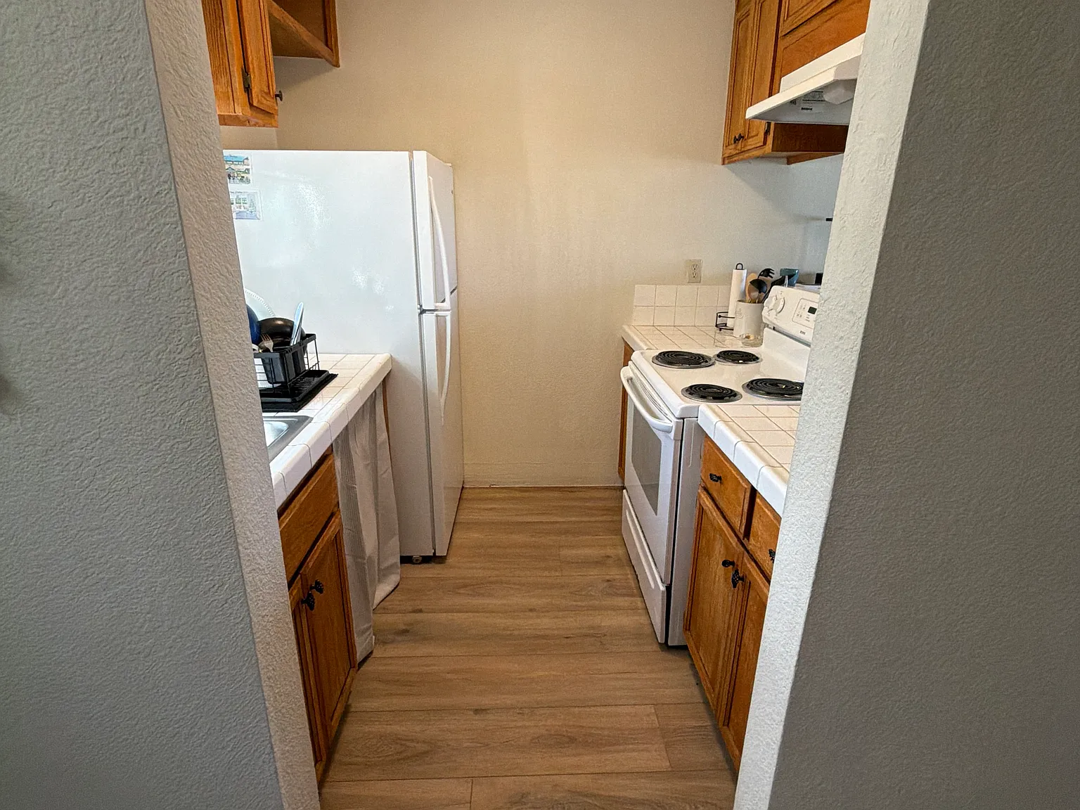 2 bed, 993 sqft, $2,000 — Photo 3