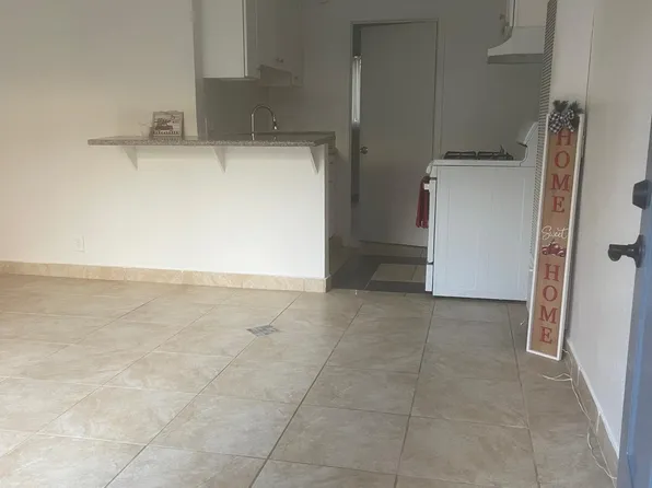 7512 Vineland Ave, Sun Valley, CA