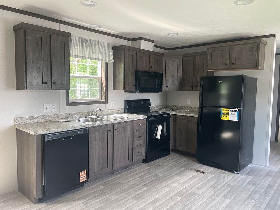 1st image of 54 Bennington Drive