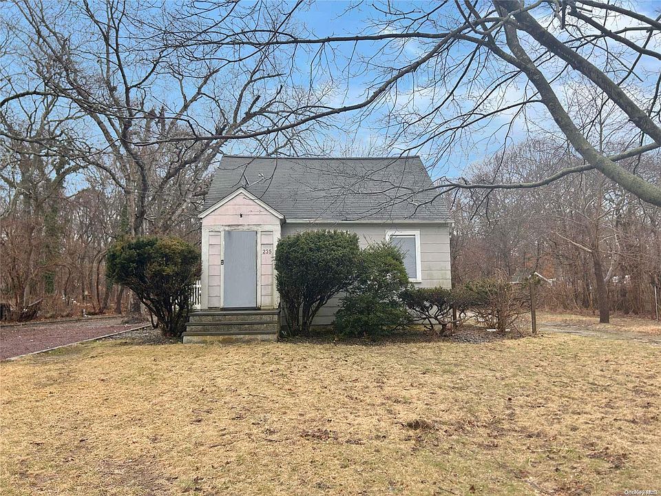 1st image of 235 Hewlett Avenue