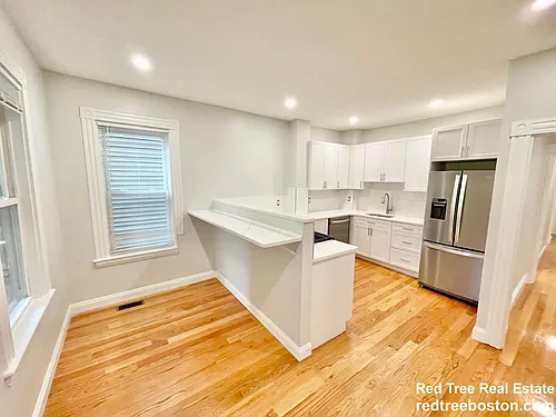 35 Newport St #2 Photo 1