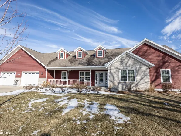 308 Fairway Dr, Belmond, IA 50421