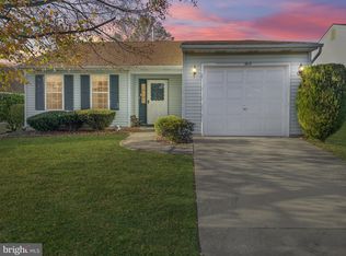 306 Wagon Wheel Cir, Columbus, NJ 08022