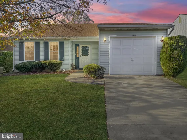 306 Wagon Wheel Cir, Columbus, NJ 08022