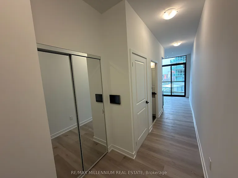 2075 Lakeshore Rd S #415 — Photo 20