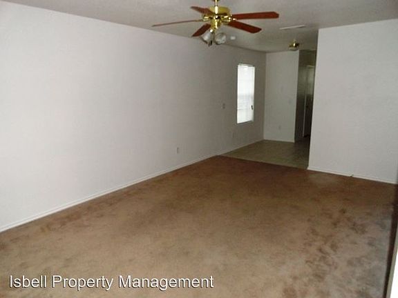 3rd image of 2006 Monte Carlo Ln APT D