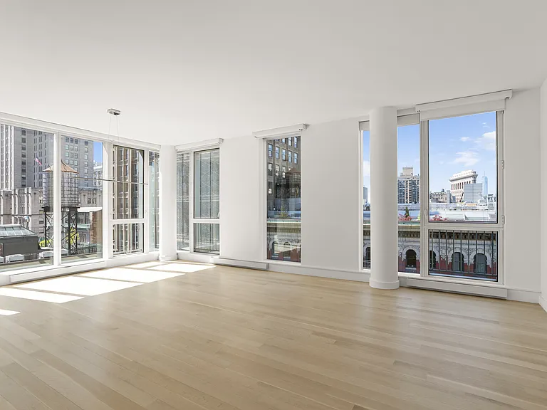 241 5th Ave #16B — Photo 1