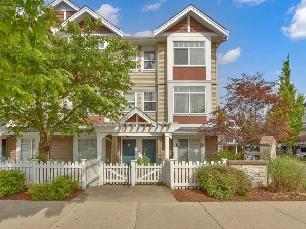 8676 158th St #7, Surrey, BC V4N 5W3