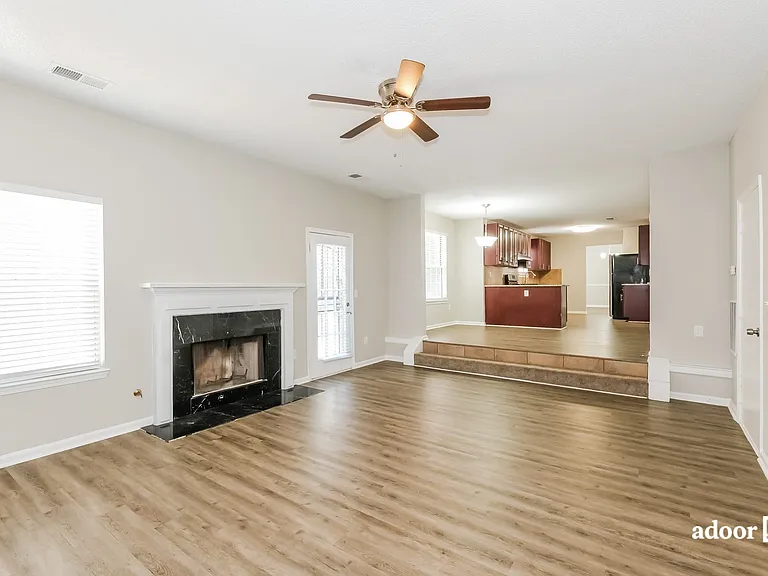 4077 English Valley Dr — Photo 6