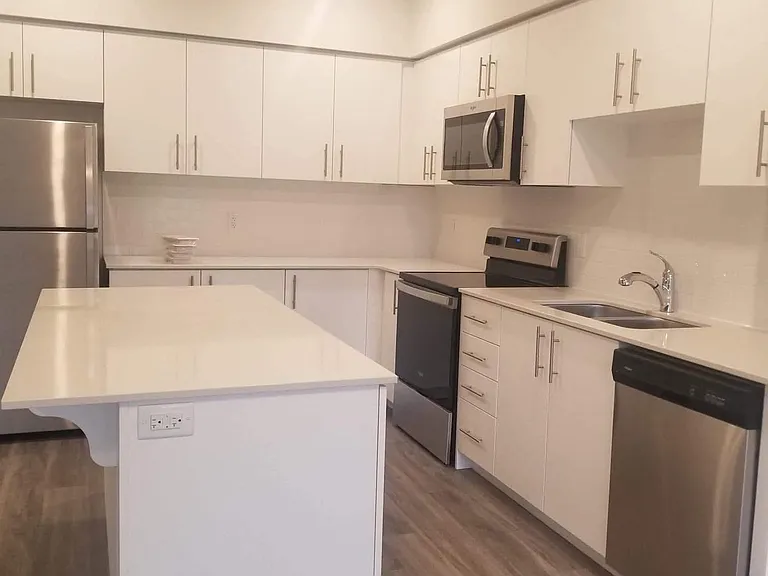 110 Fergus Ave #33 — Photo 3