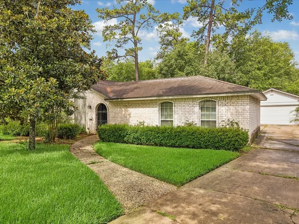 17803 Loring Ln, Spring, TX 77388