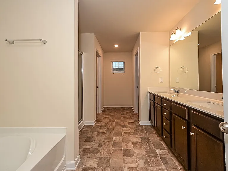 437 Culloden Moor Dr — Photo 10