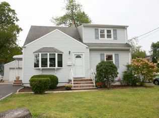 12 Cayuga Rd, Cranford, NJ 07016