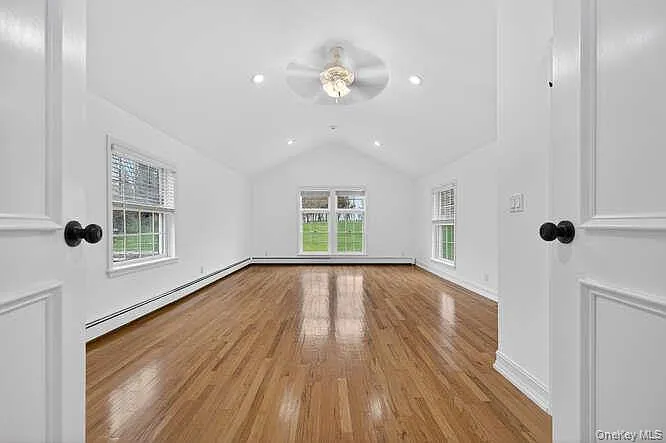 Horseshoe Rd — Photo 26
