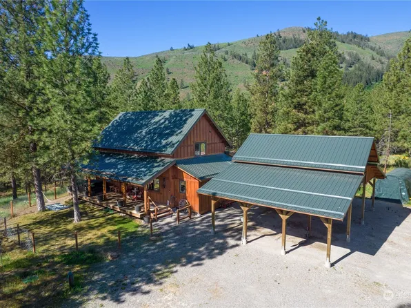 4 Barnaby Road, Winthrop, WA 98862