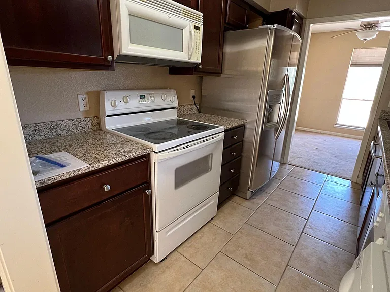 618 Oakmont Ave #2308 — Photo 9
