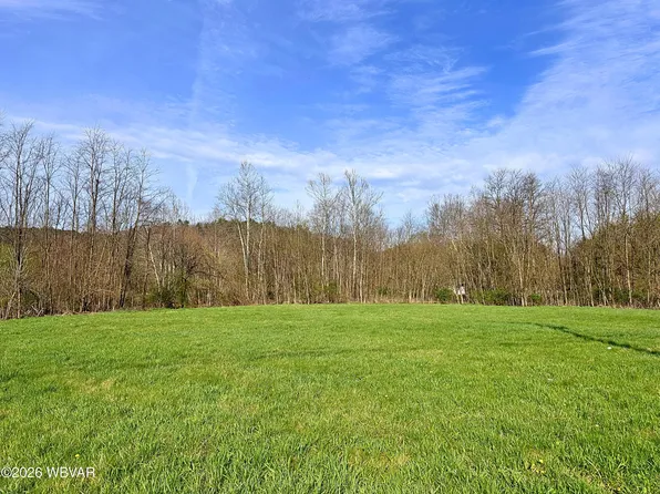 2419 Lycoming Creek Rd, Williamsport, PA 17701