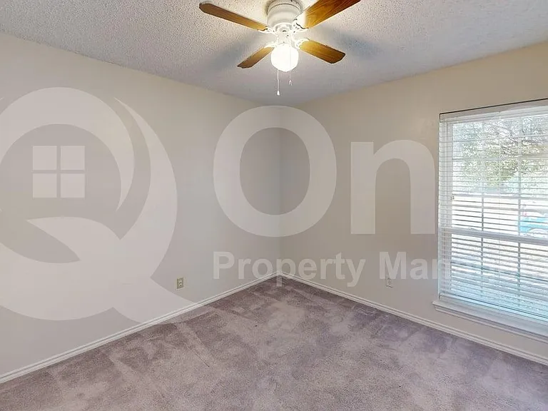 1414 Bogard Ln — Photo 12