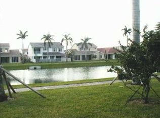 4699 Village Way, Davie, FL 33314