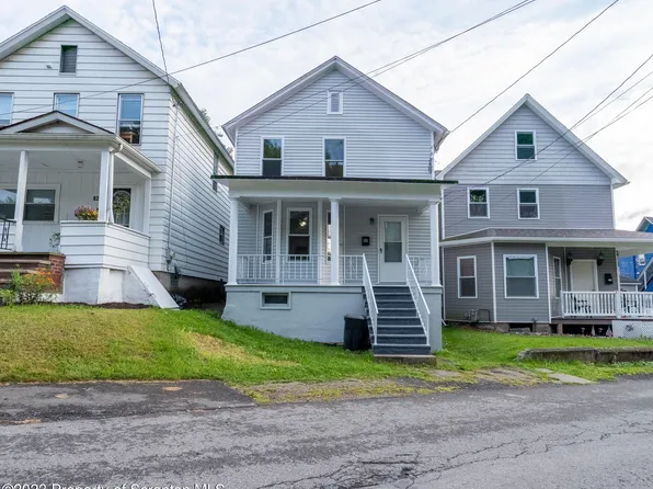 80 Brook St, Carbondale, PA 18407