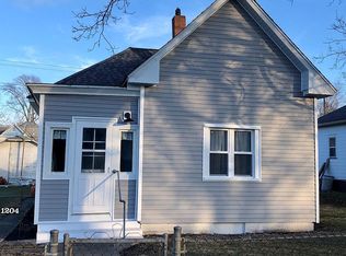 1204 Marshall St, Paris, IL