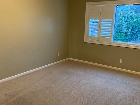 5th image of 809 Southwood Dr