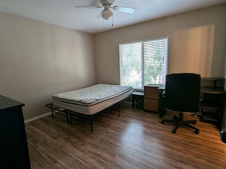 4000 SW 23rd St #4-303 — Photo 22