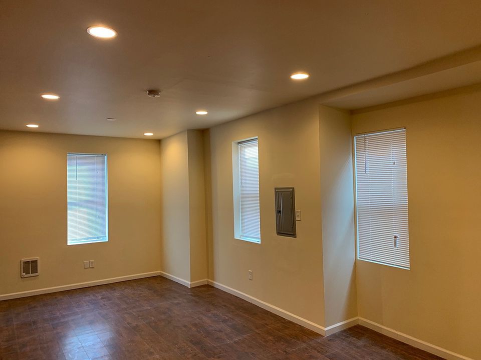1st image of 3509 Kensington Ave Floor 2