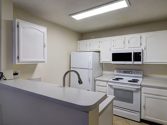 5th image of 510 N Alma School Rd Unit 137