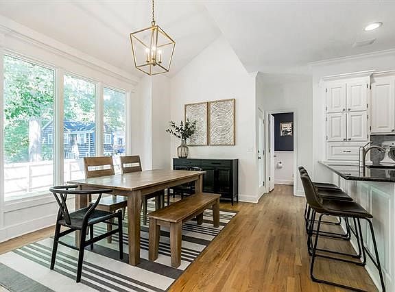 4th image of 1234 W 62nd St