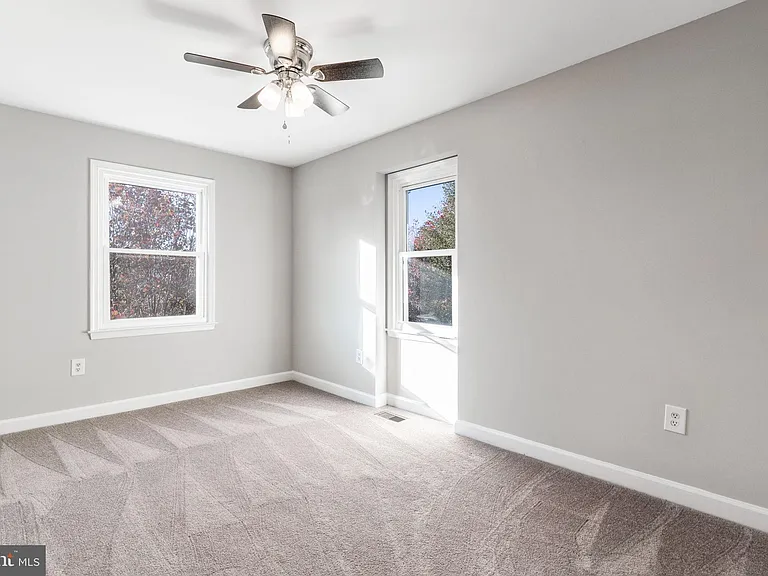 2148 Colonel Way — Photo 25