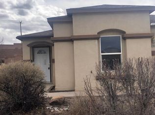 2201 Sagecrest Loop NE, Rio Rancho, NM 87144