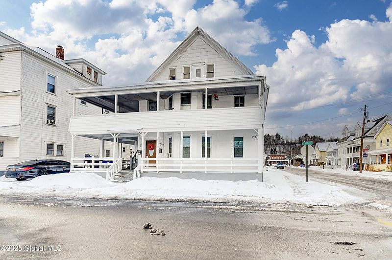 3rd image of 88 Center Street