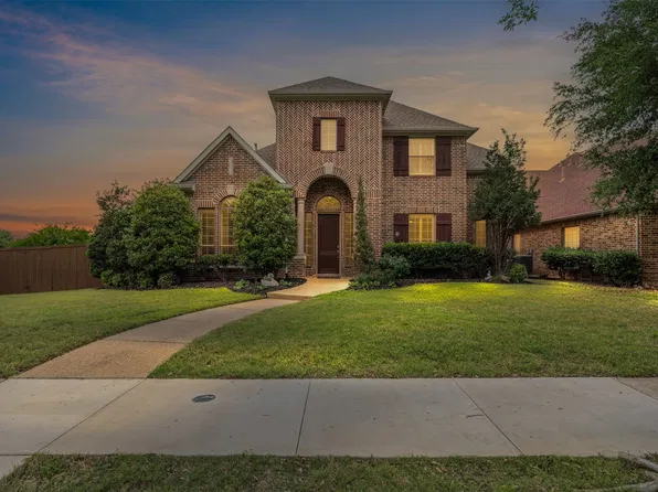 2241 Magic Mantle Dr, The Colony, TX 75056