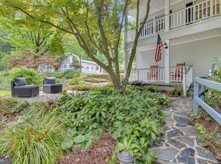 7 Hobbitt Trl, Newnan, GA 30263