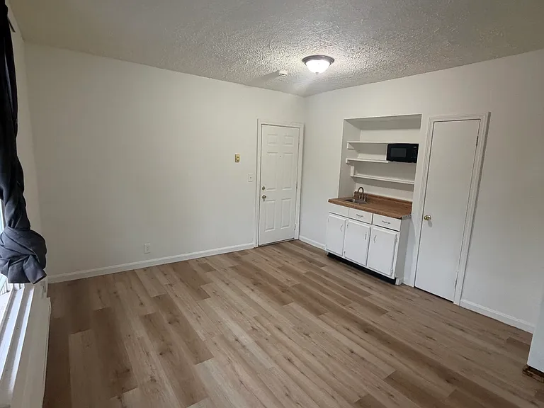 66 Windham St #14 — Photo 1