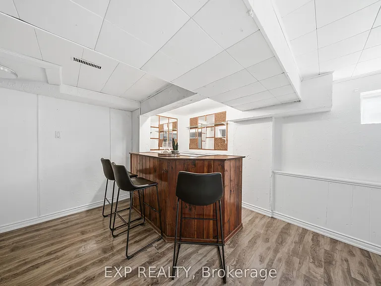 2637 Altadena Ct — Photo 33
