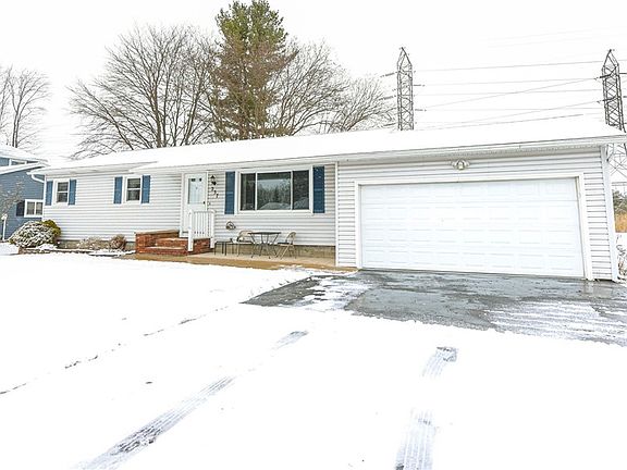 2nd image of 237 Harpington Dr